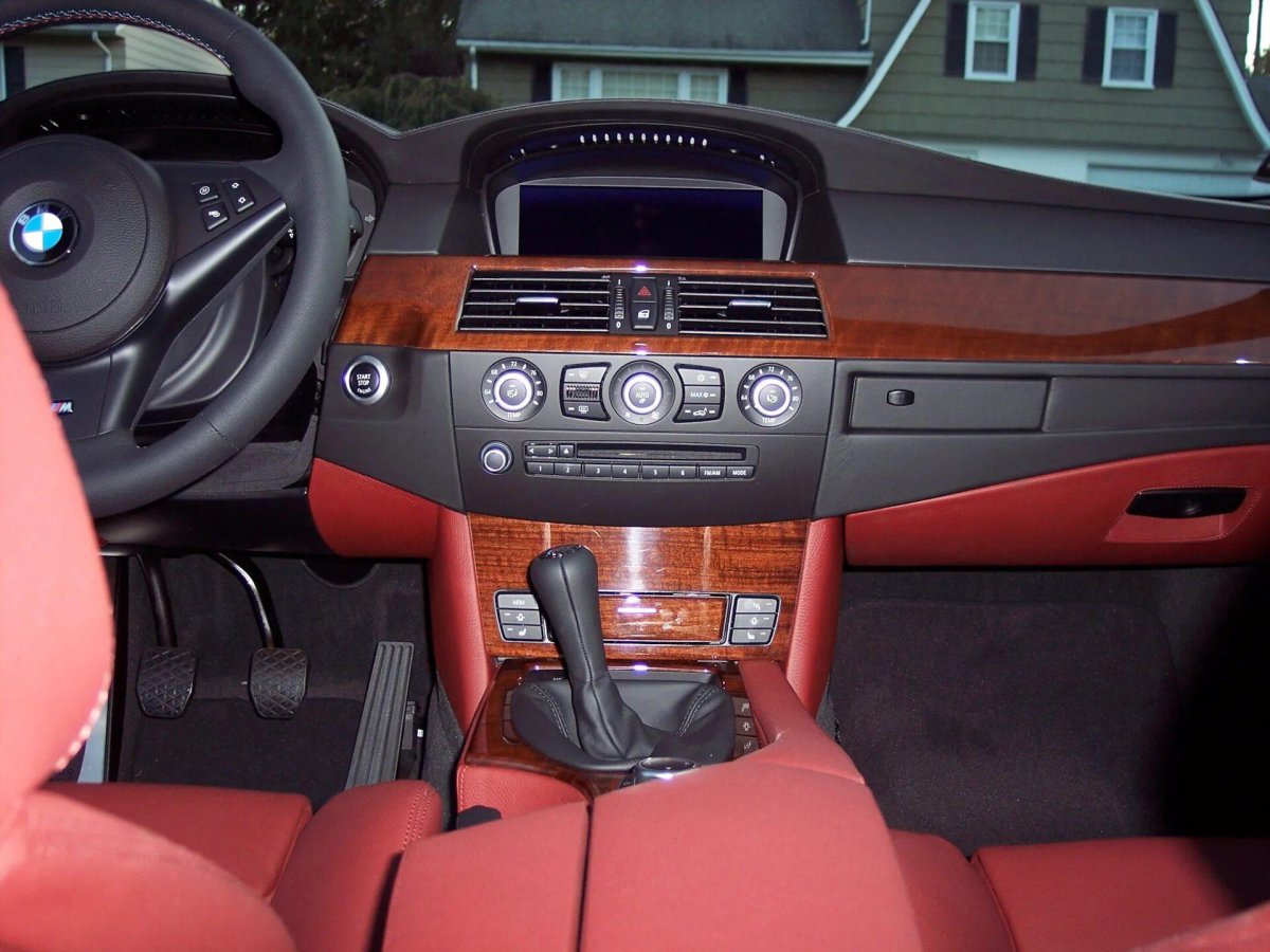 БМВ м5 е60 салон