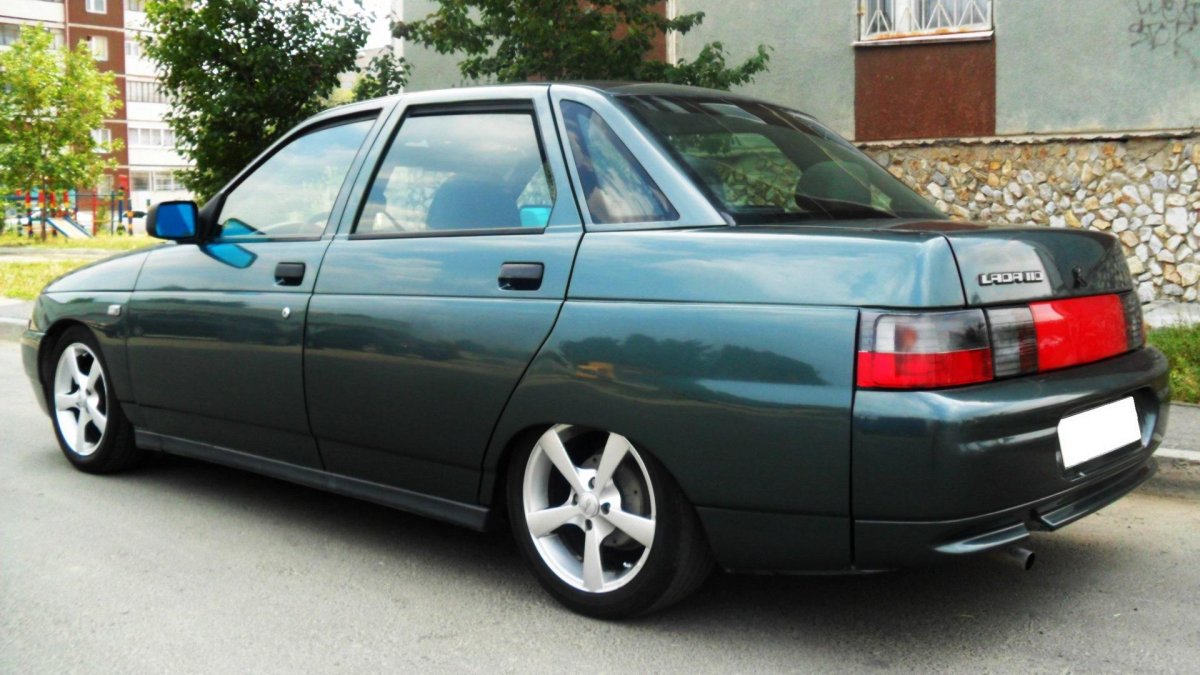 ВАЗ 2110 Богдан цвет кварц