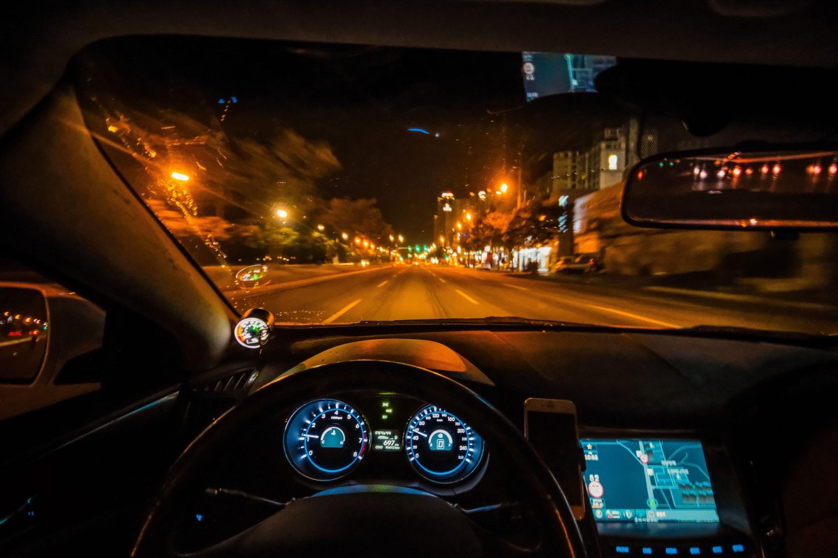 Машина ночью