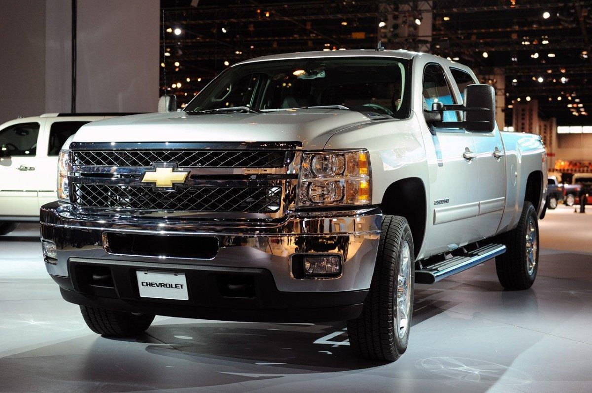 Внедорожник Шевроле Сильверадо