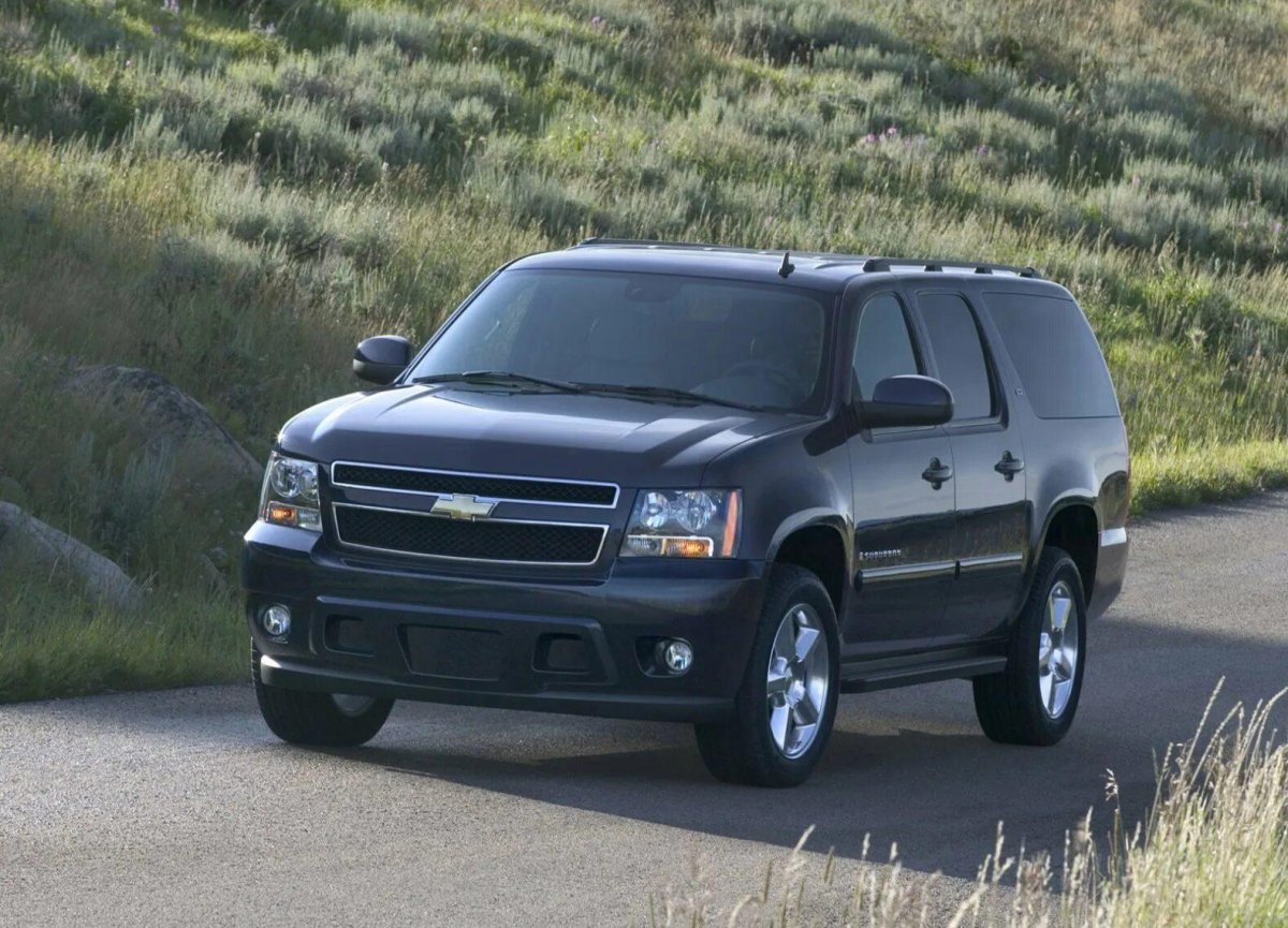 Chevrolet Suburban gmt931