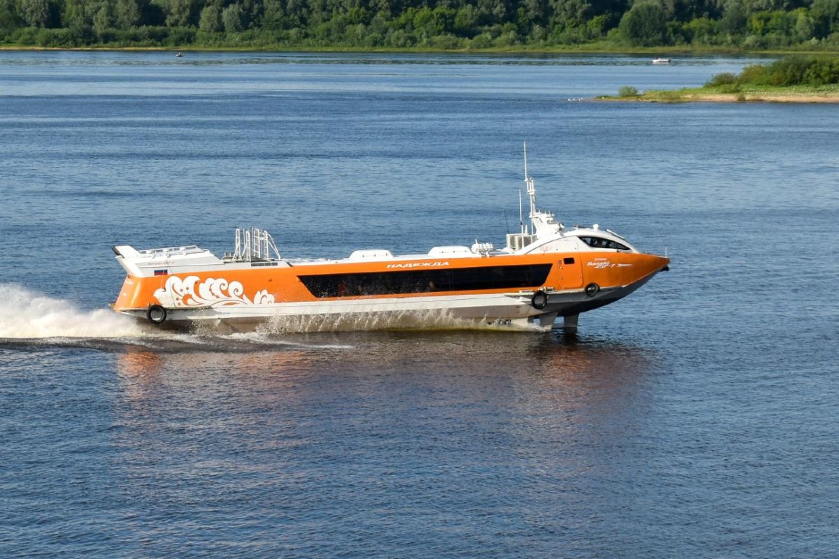 Теплоход Валдай 45р