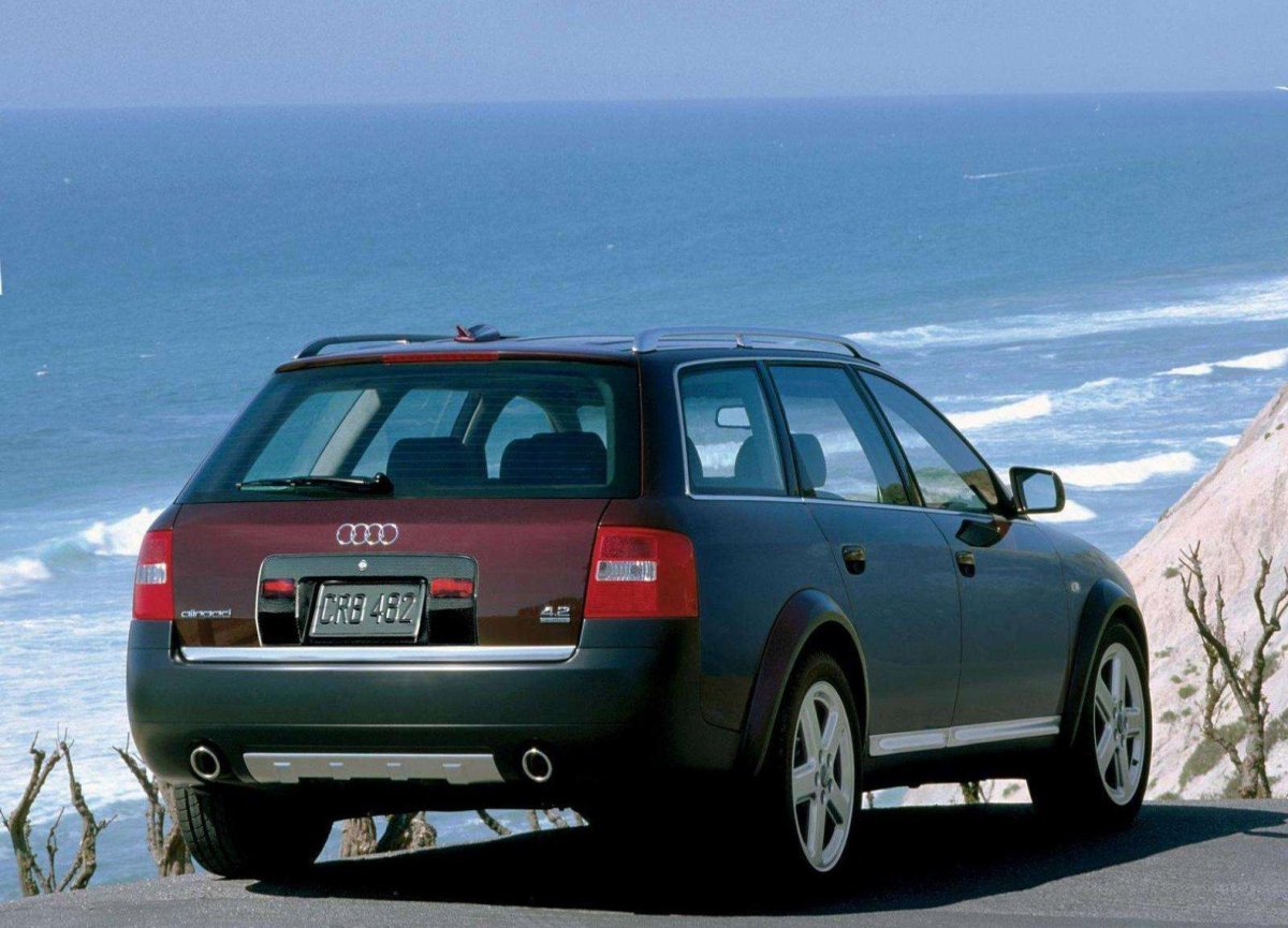 Ауди а4 кватро универсал