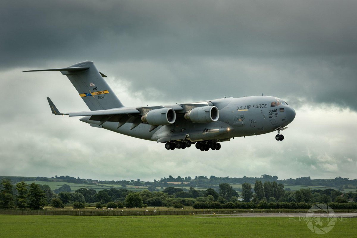 Самолет Boeing c-17а Globemaster III