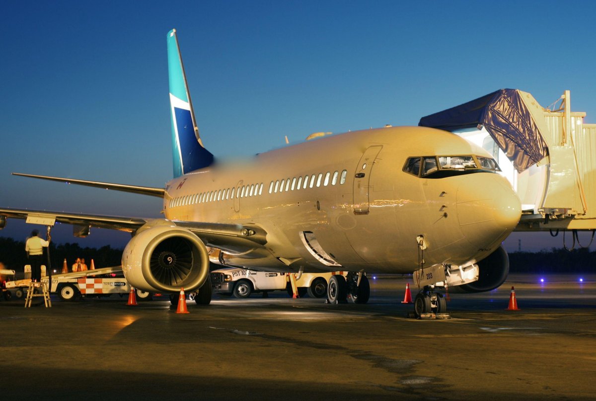 Самолёт Boeing 737