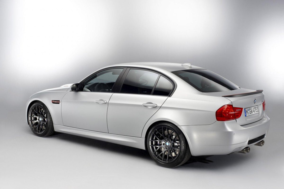 BMW m3 e90 седан