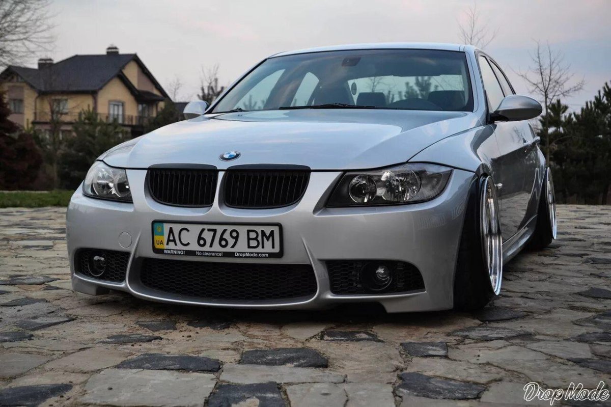 BMW 320 e90