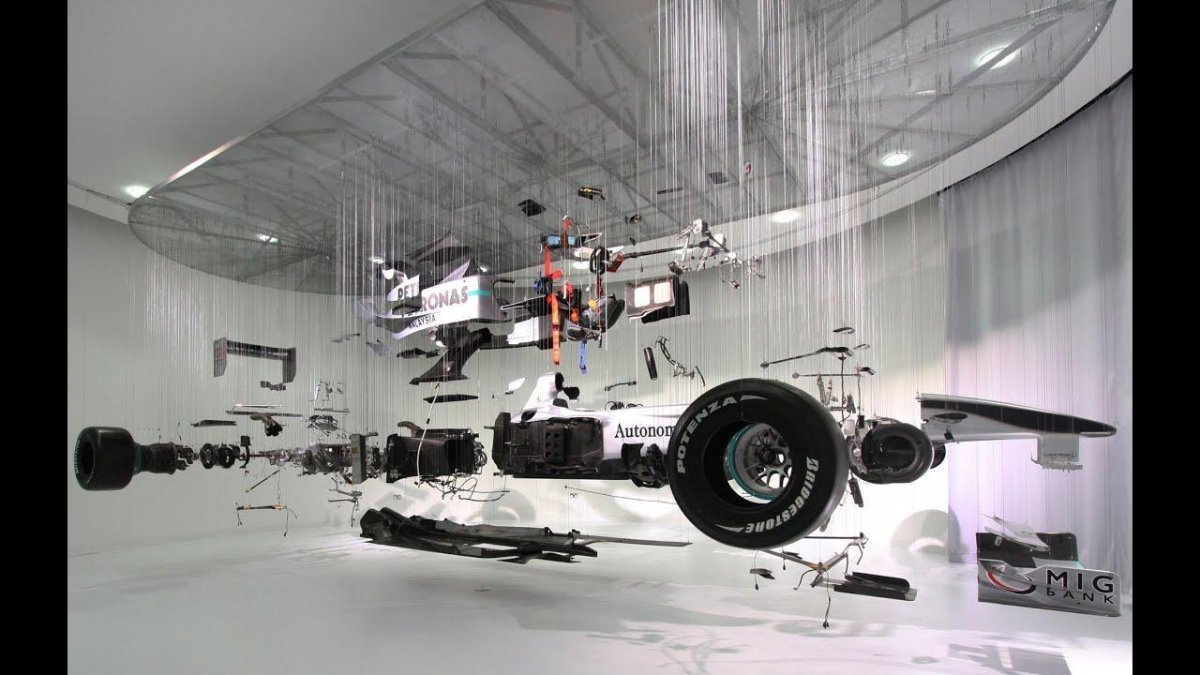 Мотор болида f1