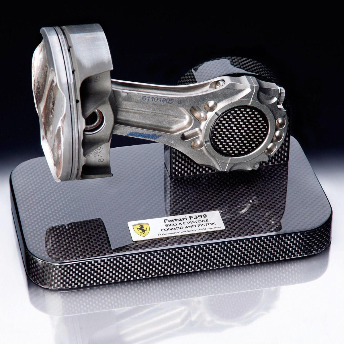 Мотор болида f1