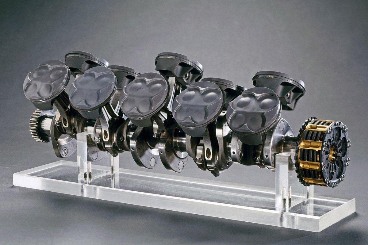 Двигатель ф1