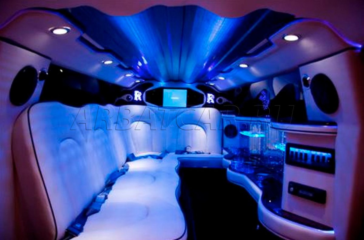 Роллс Ройс лимузин салон