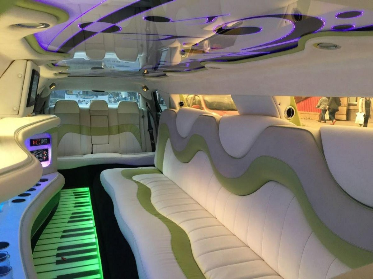 Chrysler 300c лимузин салон