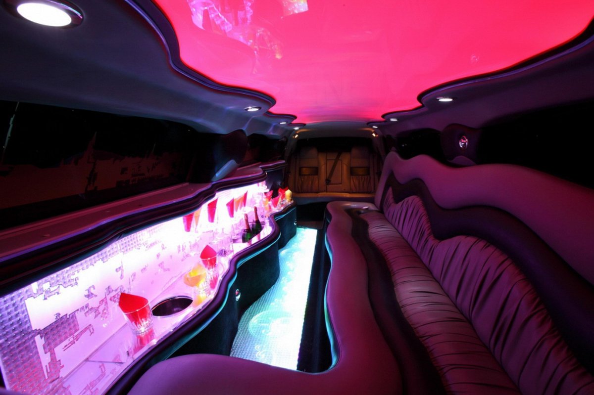 Chrysler 300c лимузин салон
