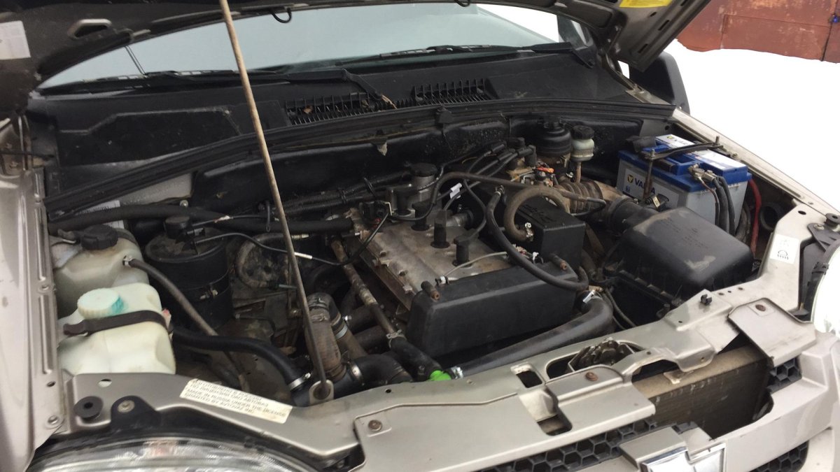 Мотор Шеви Нива 1.7