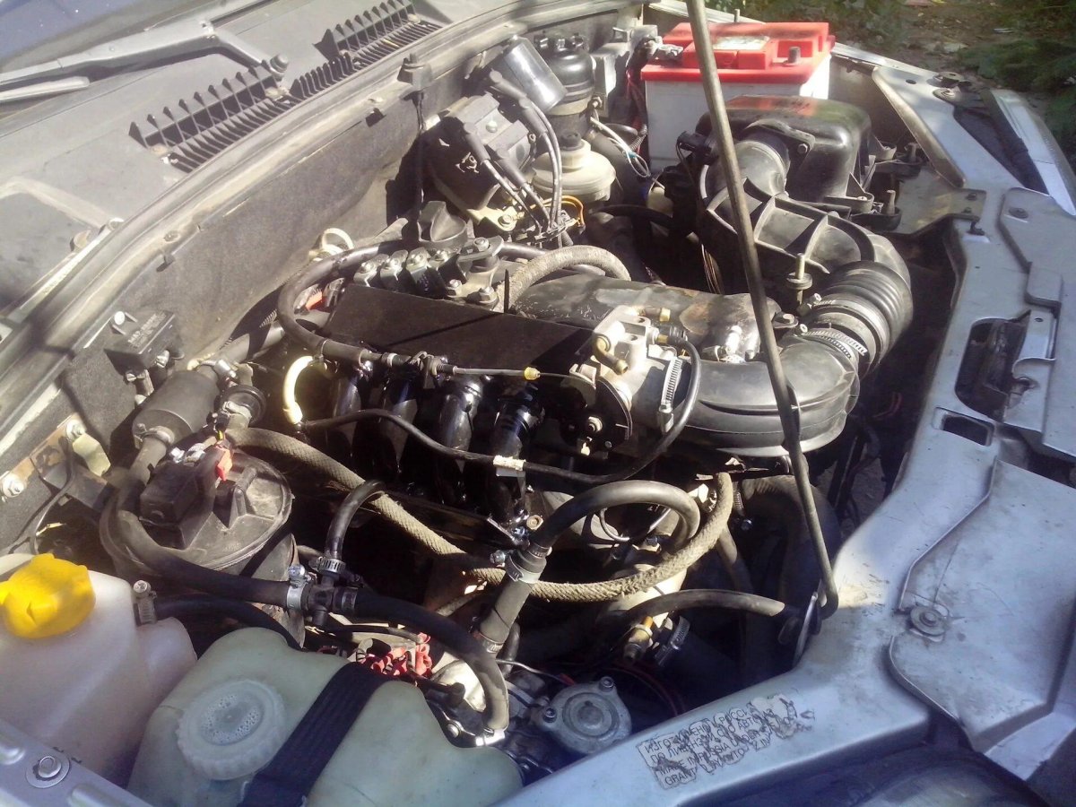 Ресивер Нива 21214 инжектор