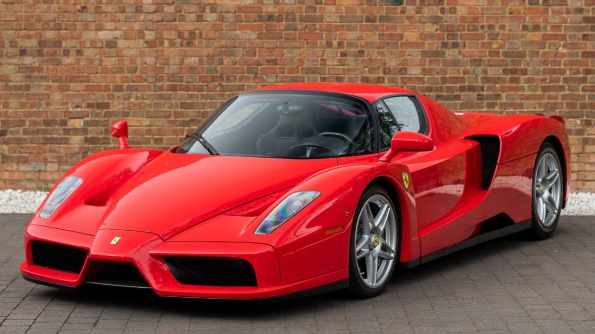 Феррари Энзо