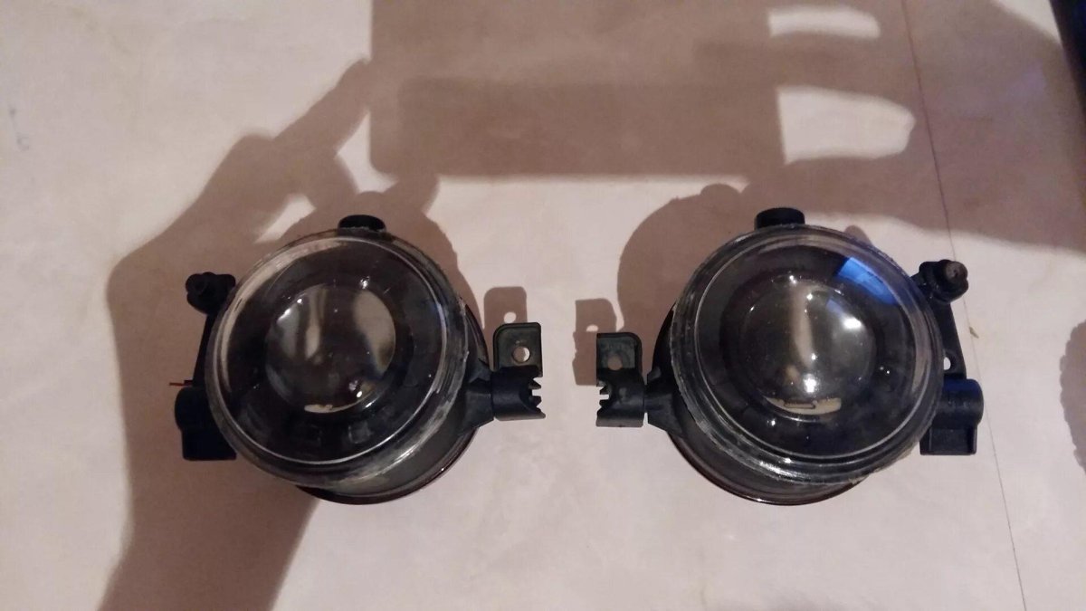 Би лед линзы в ПТФ Focus 2