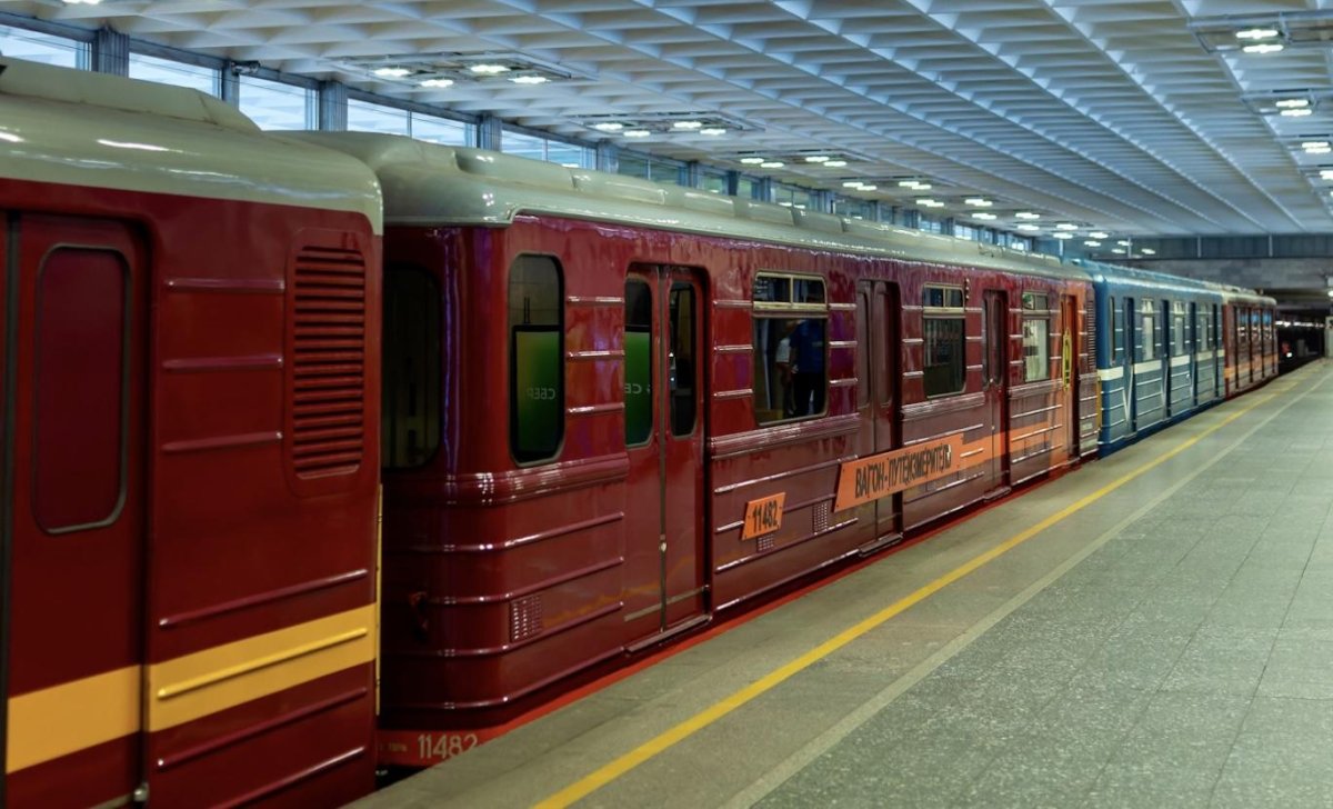 Вагон метро