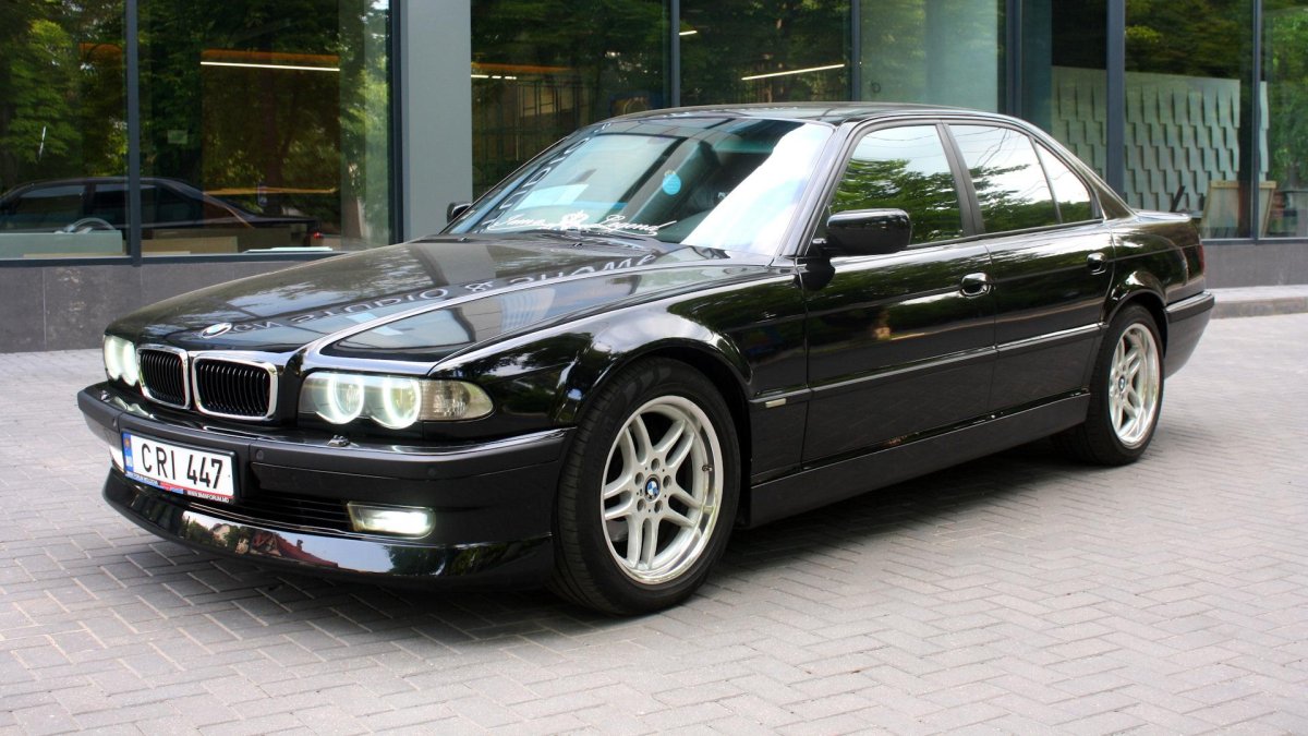 БМВ 38 кузов