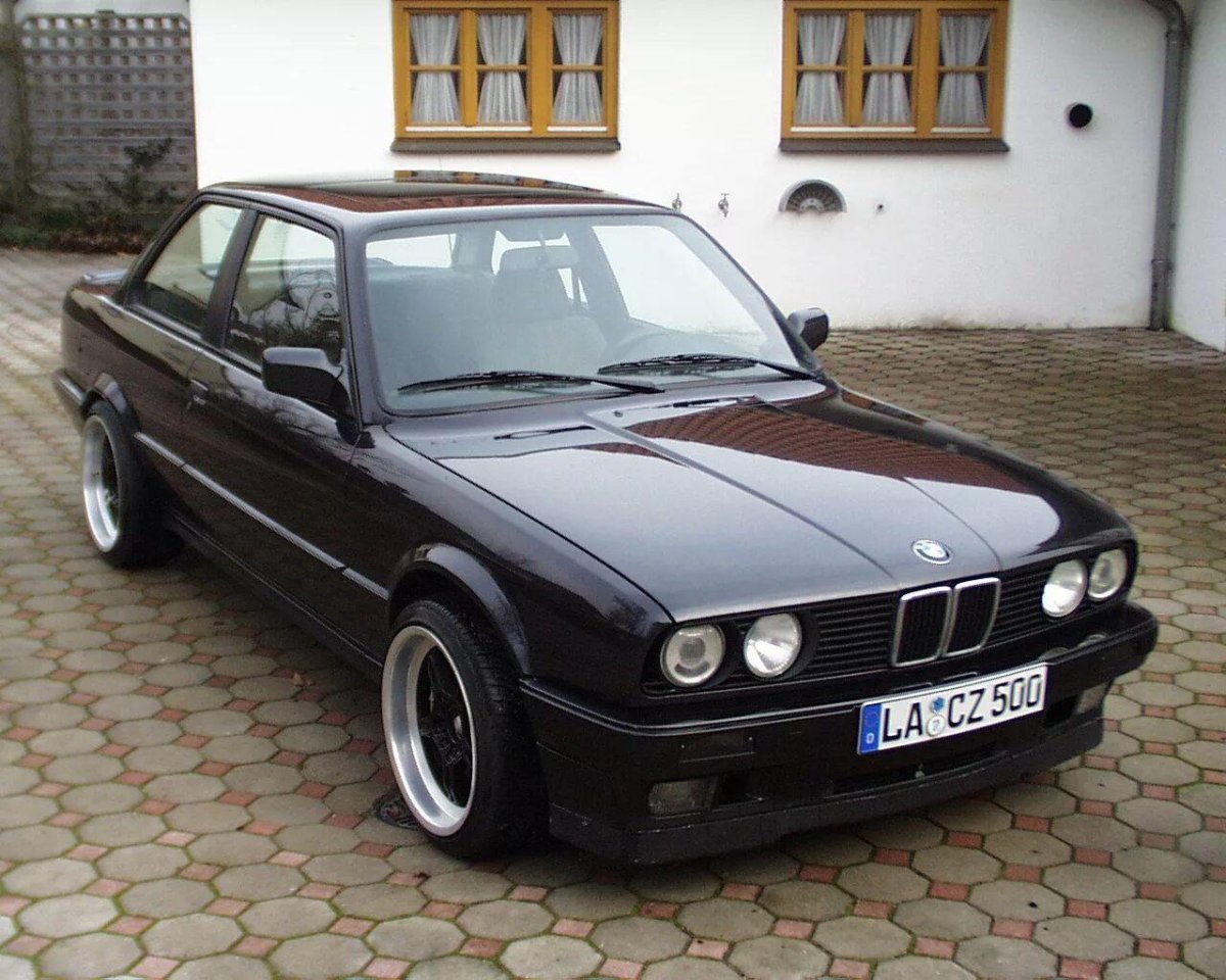 BMW e30 318i