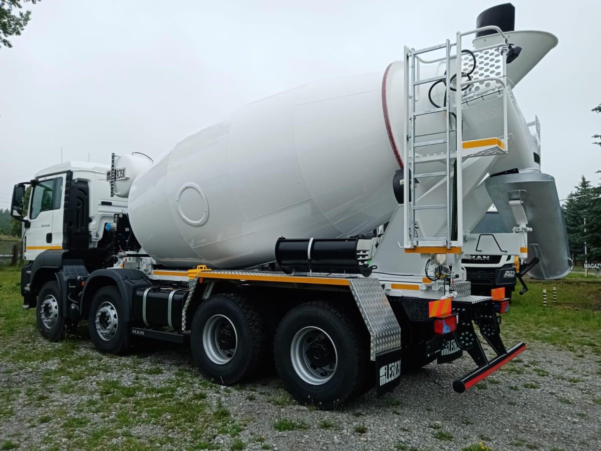 Автобетономешалка