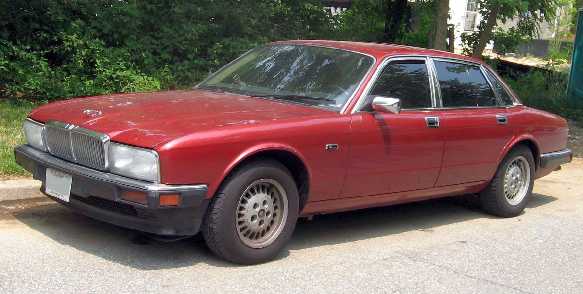 Jaguar XJ (xj40)