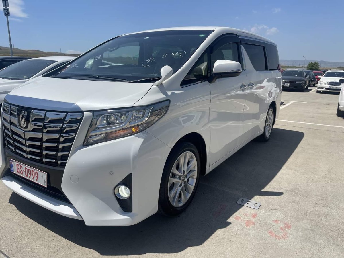 Toyota Alphard 2016