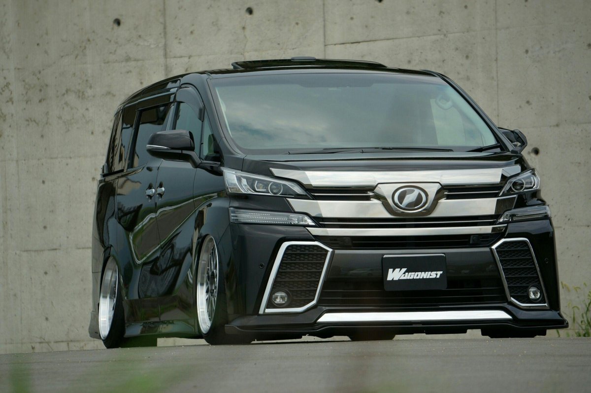 Toyota Alphard Wallpaper