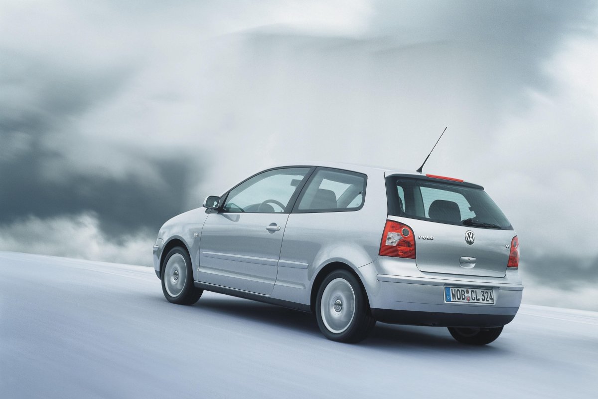 Volkswagen Polo 2005 хэтчбек