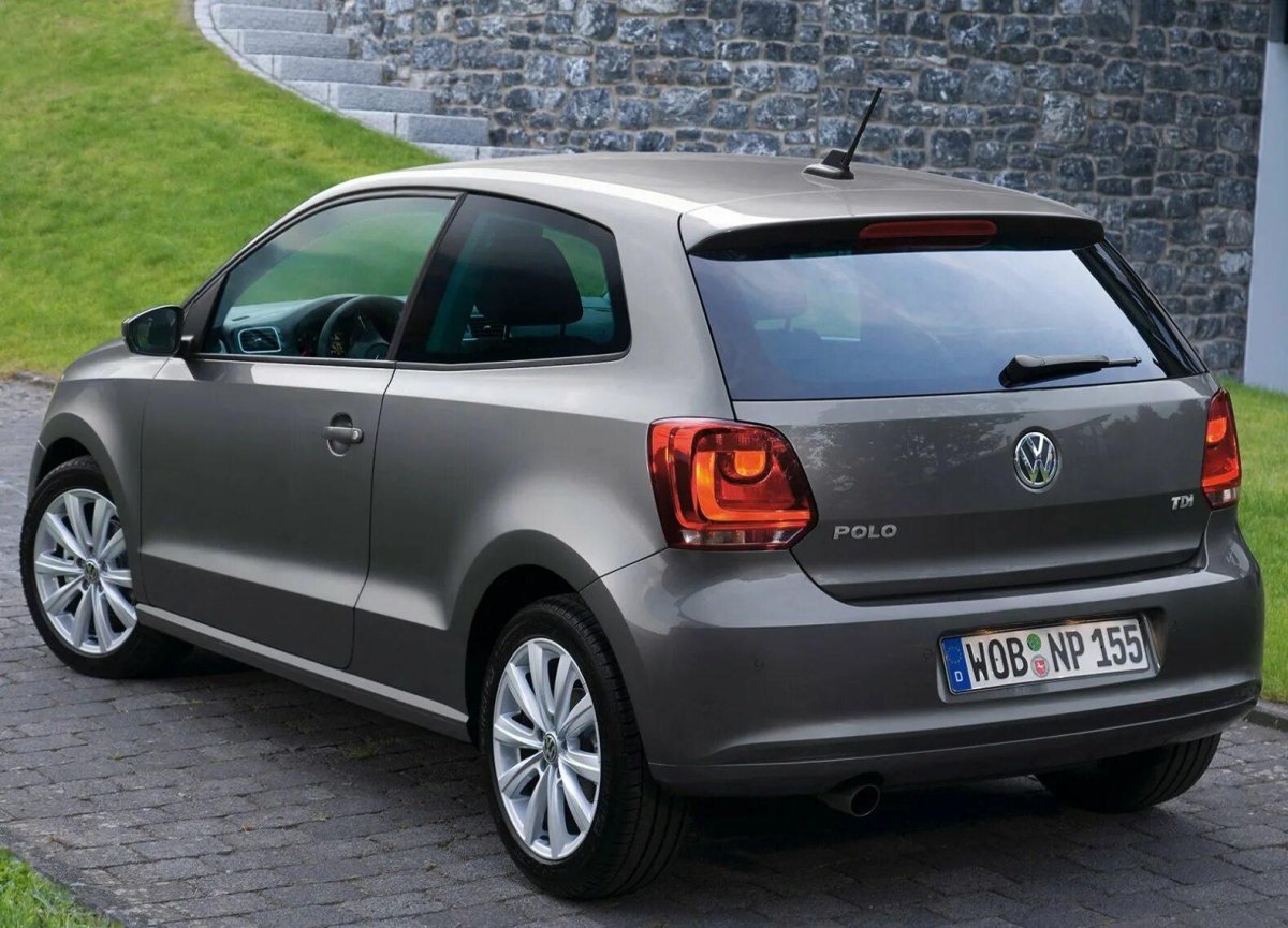Volkswagen Polo 2009 хэтчбек