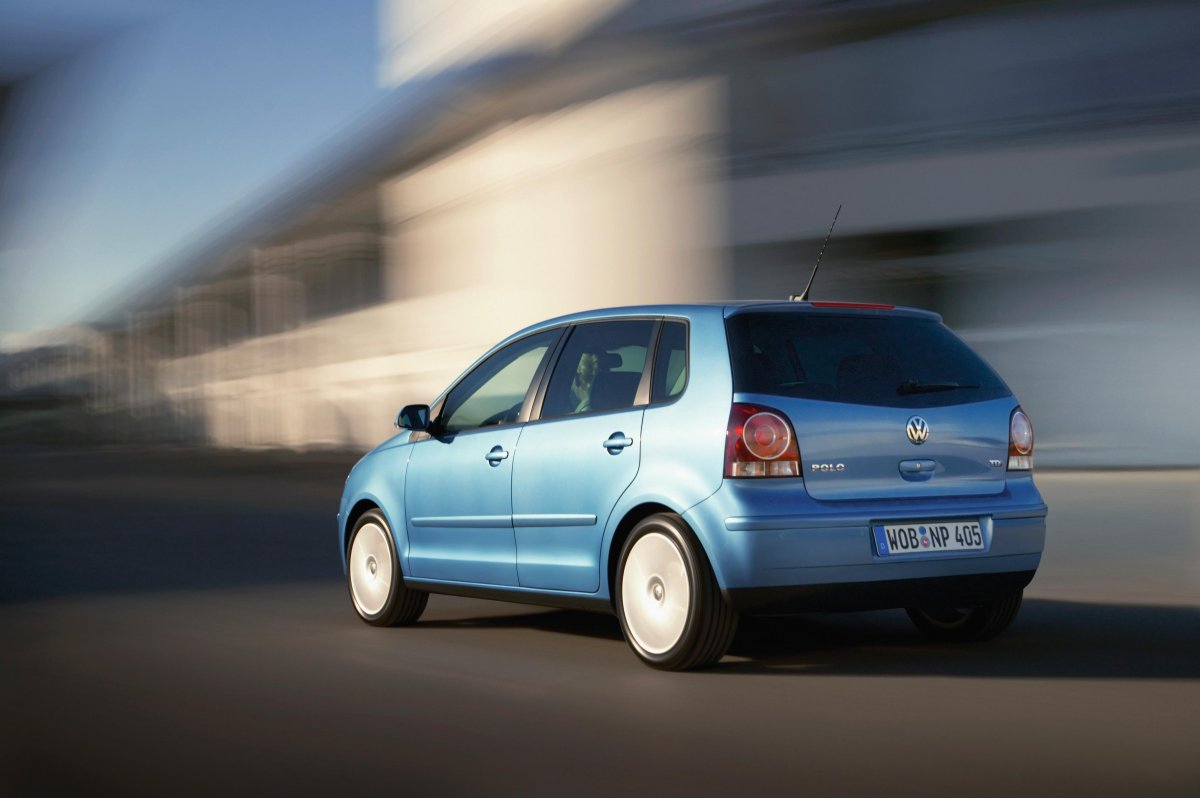 Volkswagen Polo 2005 хэтчбек