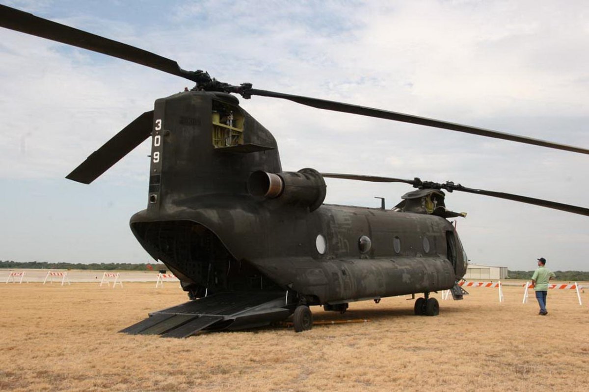 Вертолёт "Boeing Ch-47 Chinook"
