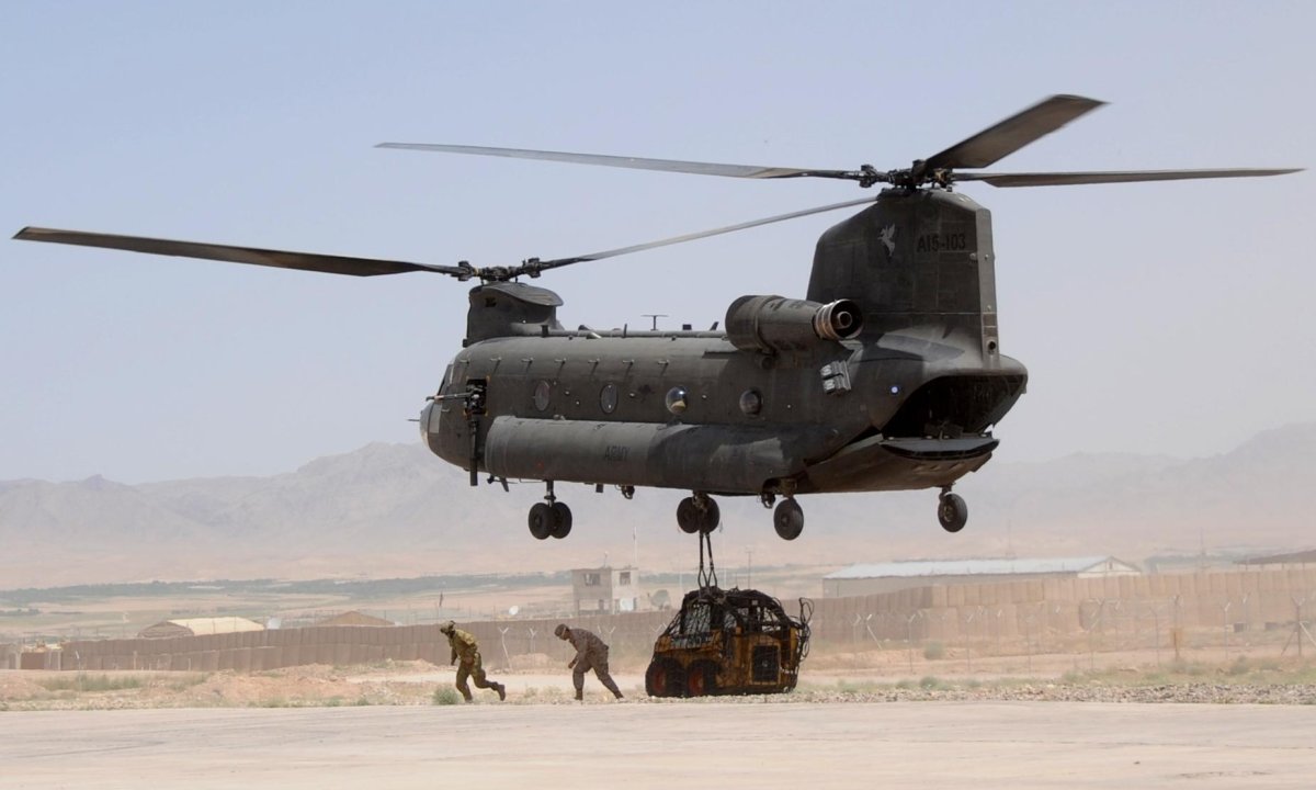 Ch-47 Chinook Япония