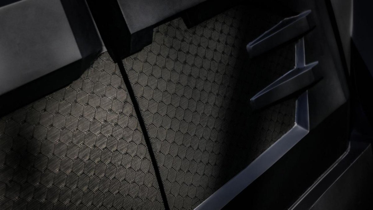 Dartz Prombron Black Stallion 2019