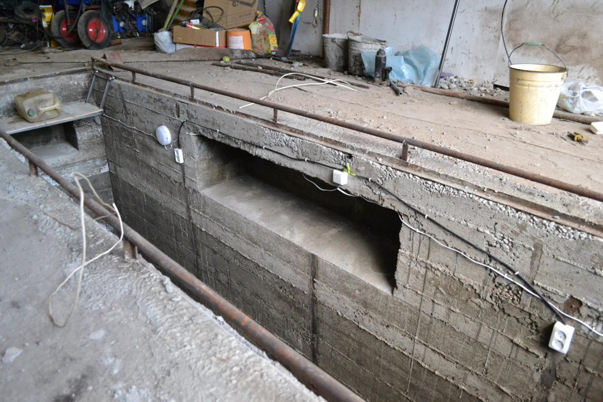 Смотровая яма в гараже