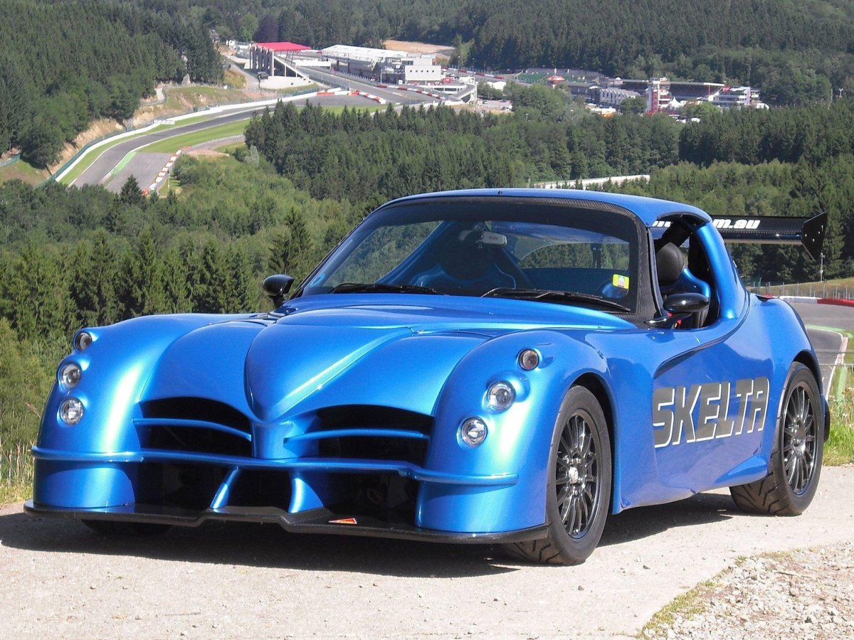 Спорткары марки