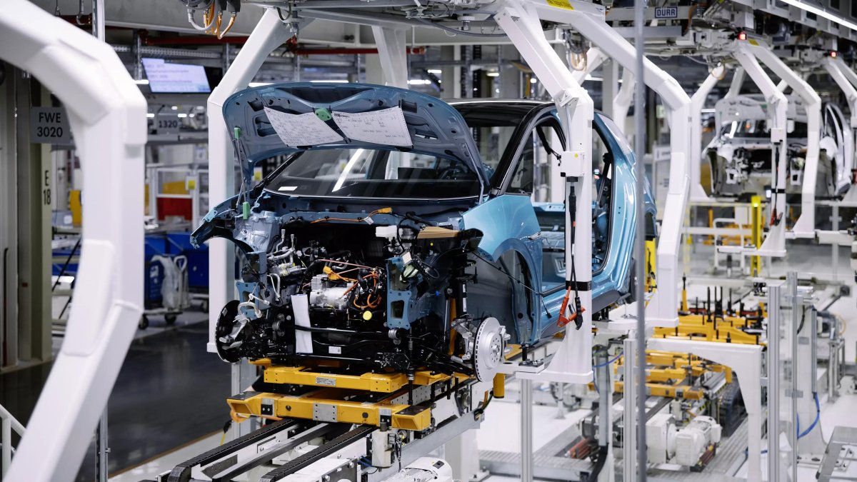 Электромобильный Volkswagen производство