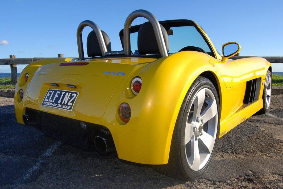 Elfin ms8 Streamliner