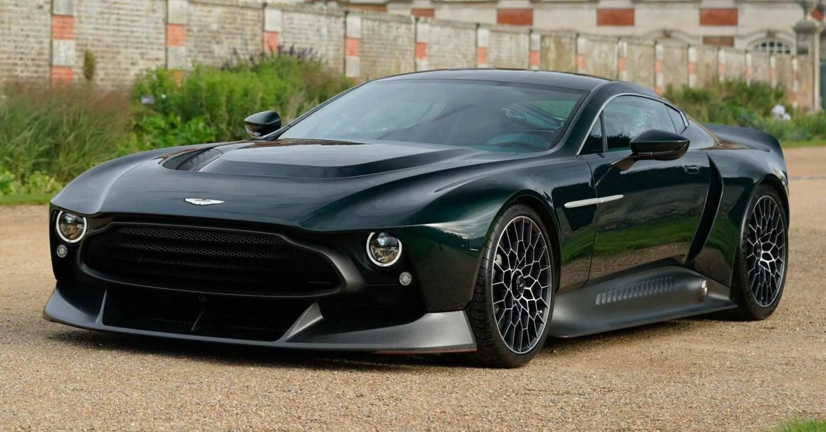 Aston Martin Victor 2020