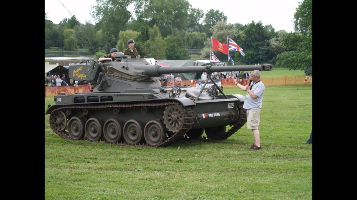 Французский танк АМХ-13