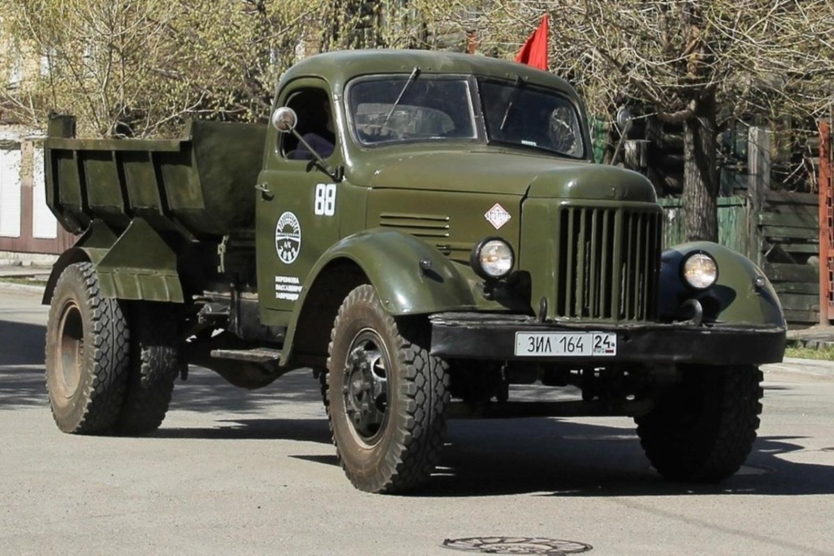 Самосвал ММЗ-585 ЗИЛ-164