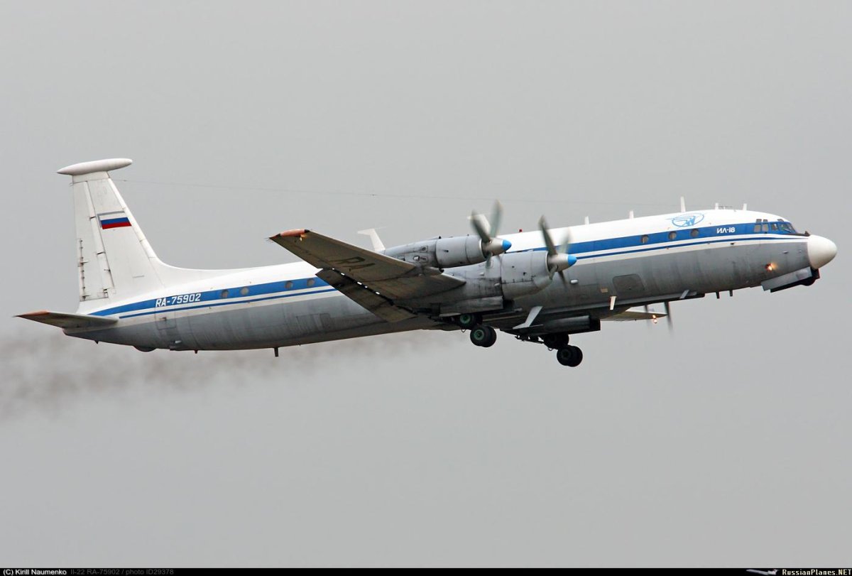 Самолет ил 22 ВЗПУ