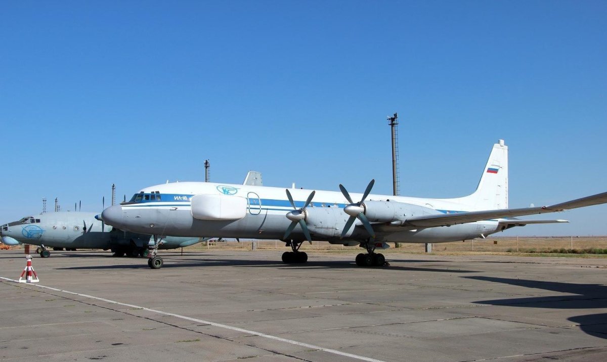 Самолет-постановщик помех ил-22пп "Порубщик