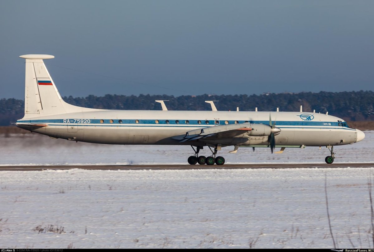 Самолет ил 22 ВЗПУ