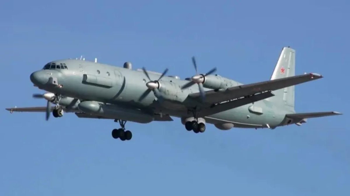 Самолет-постановщик помех ил-22пп "Порубщик