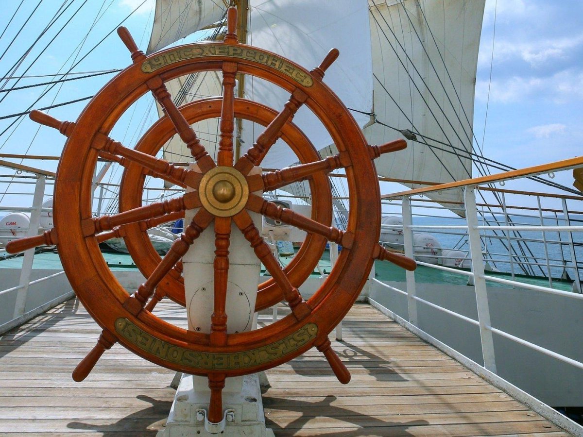 Штурвал Барка Крузенштерн