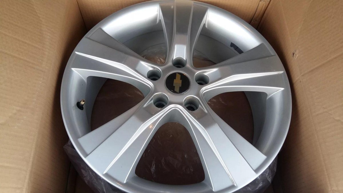 Шевроле Каптива r18