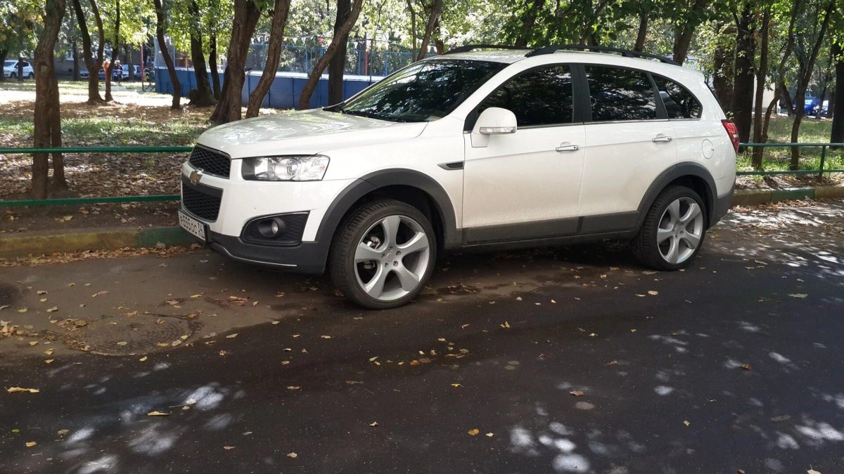 Chevrolet Captiva r20