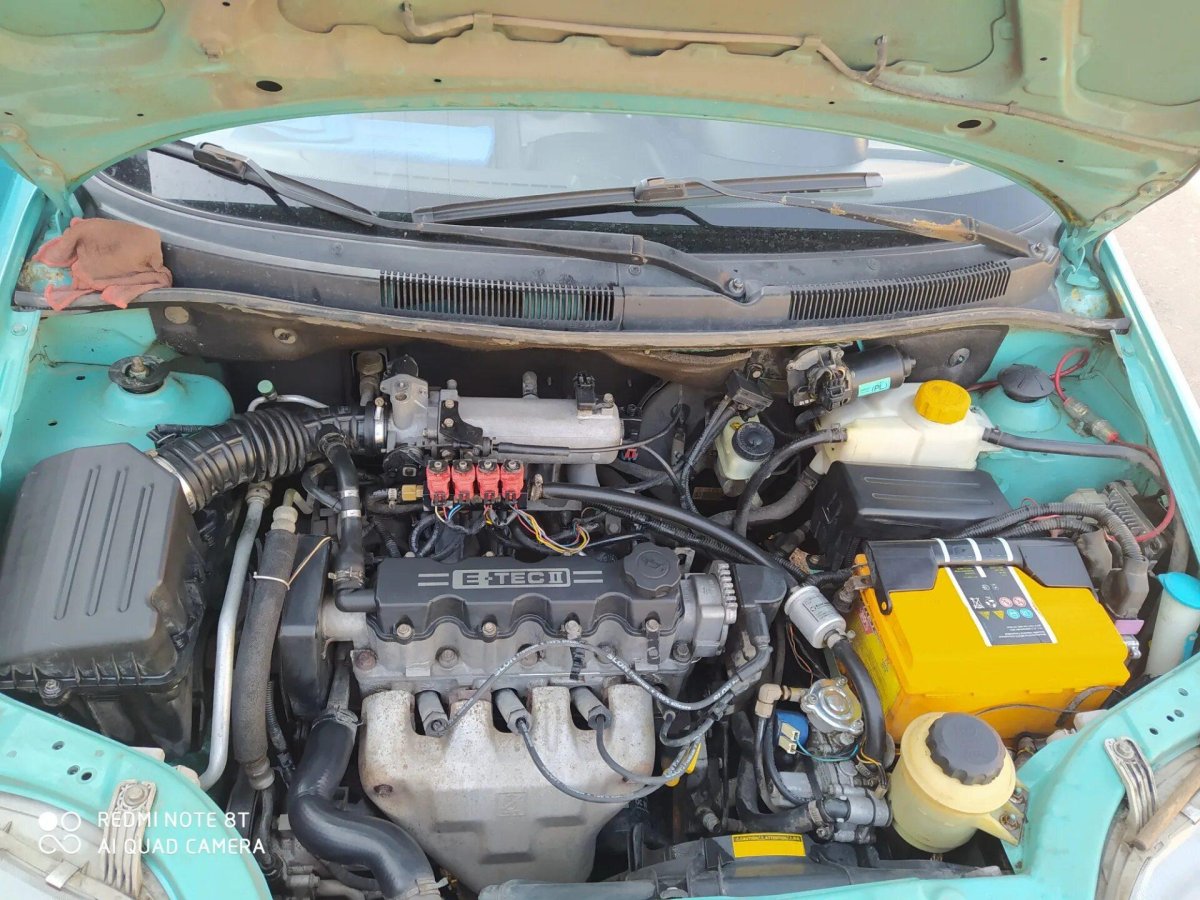 Шевроле Авео 1,2 подкапотка