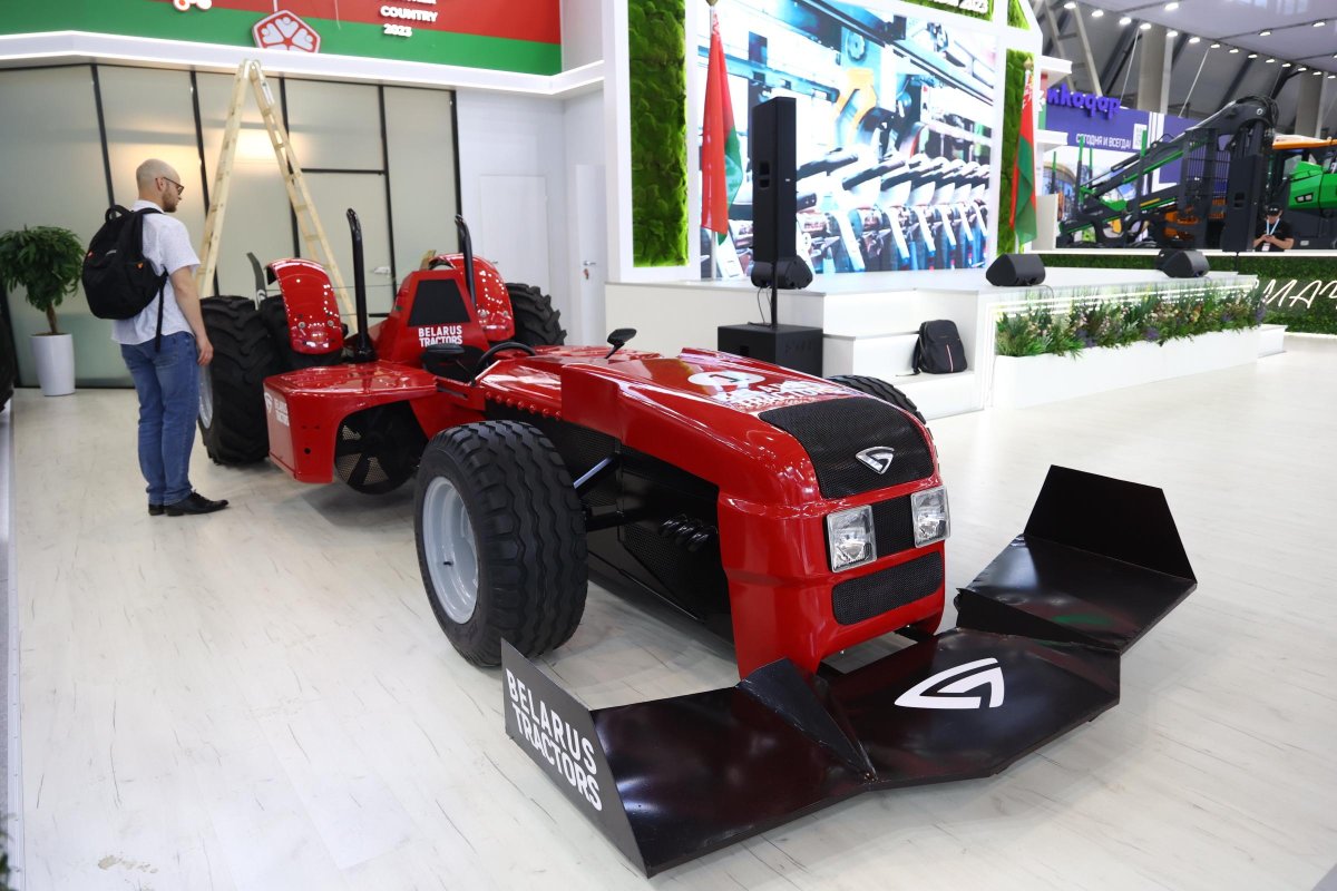 Беспилотный трактор